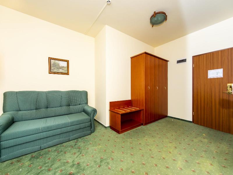 Gastland M0 Hotel & Conference Center image