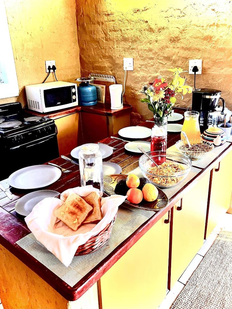 Manzini Swazi King Chalets image