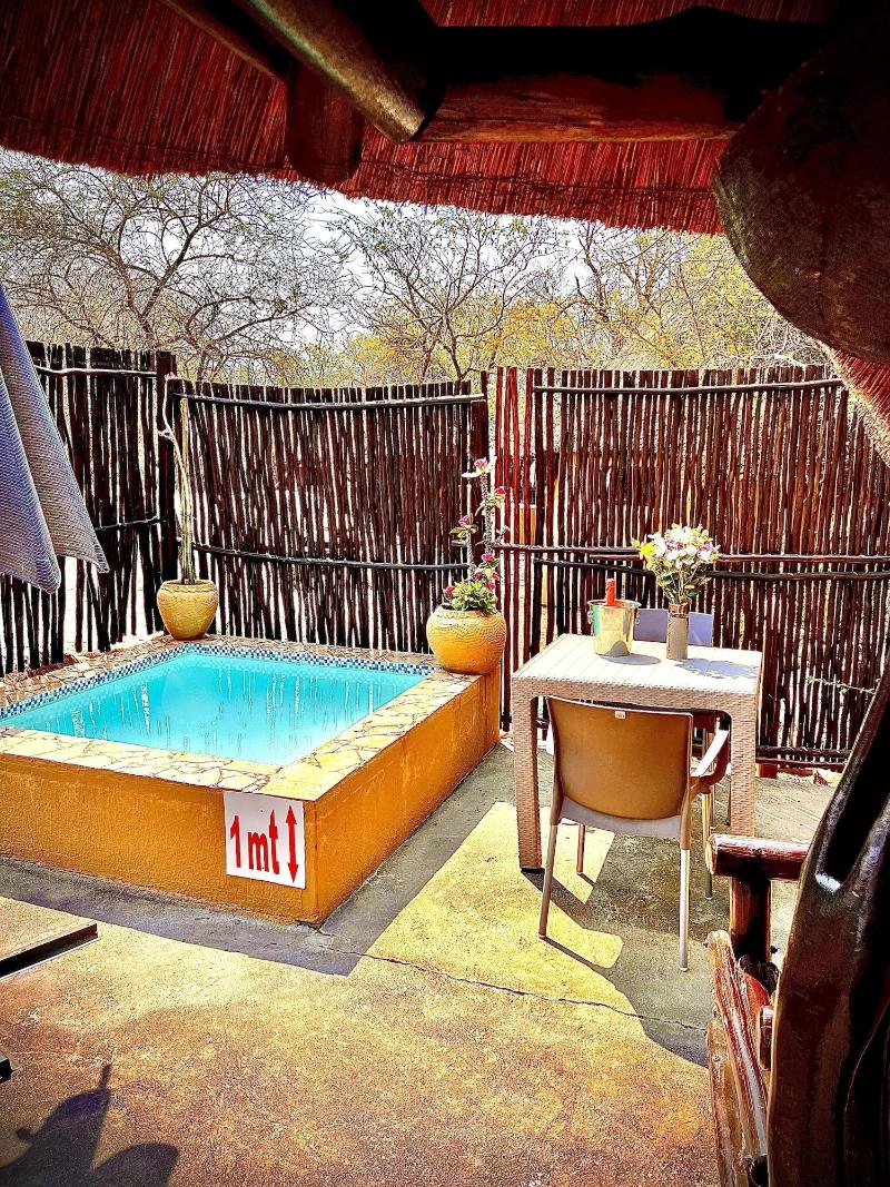 Manzini Swazi King Chalets image