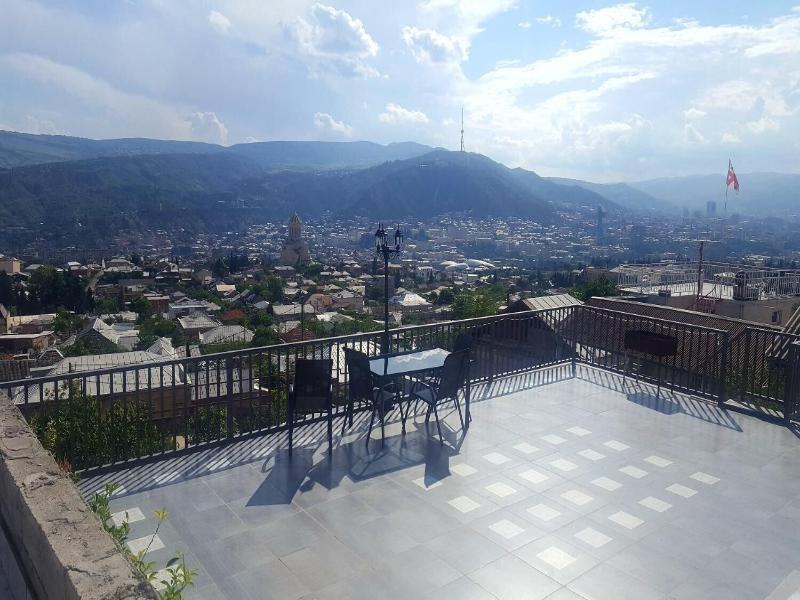 Upstairs Hotel Tbilisi image