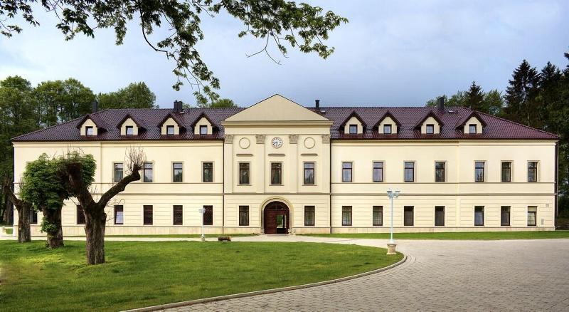 Chateau KynÅ¡perk image