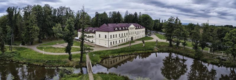 Chateau KynÅ¡perk image