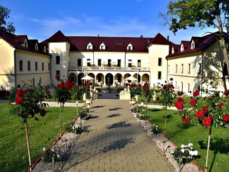 Chateau KynÅ¡perk image