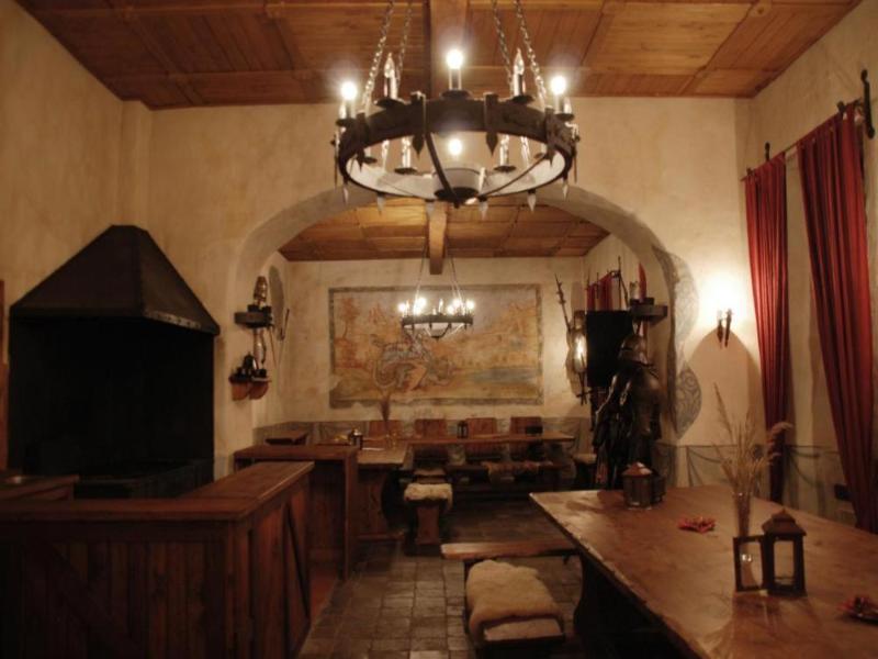 Chateau KynÅ¡perk image