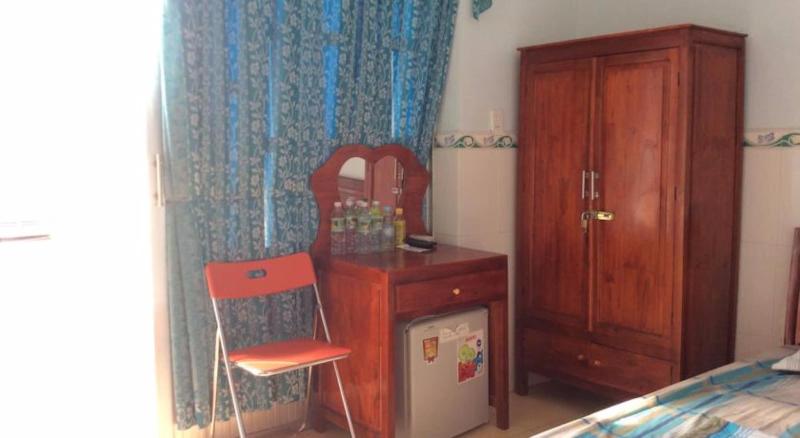 Phuong Hang Guesthouse image