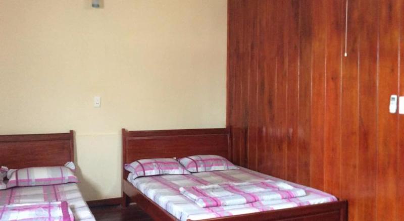 Phuong Hang Guesthouse image