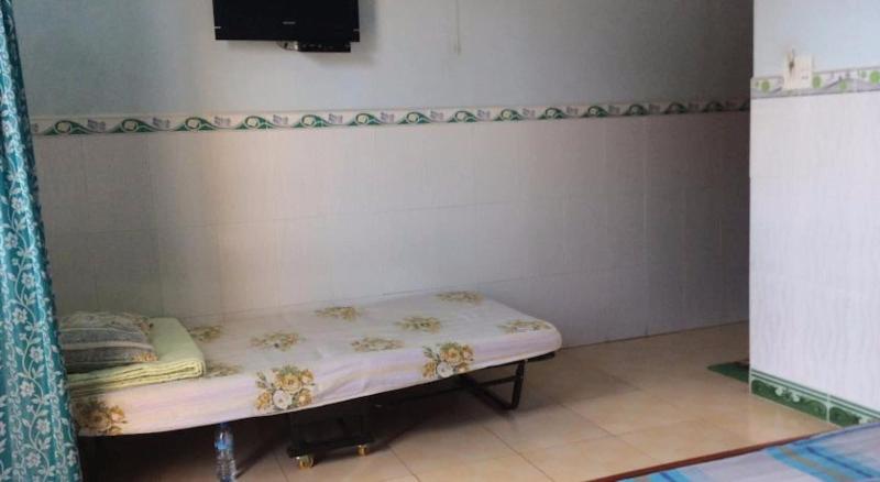 Phuong Hang Guesthouse image