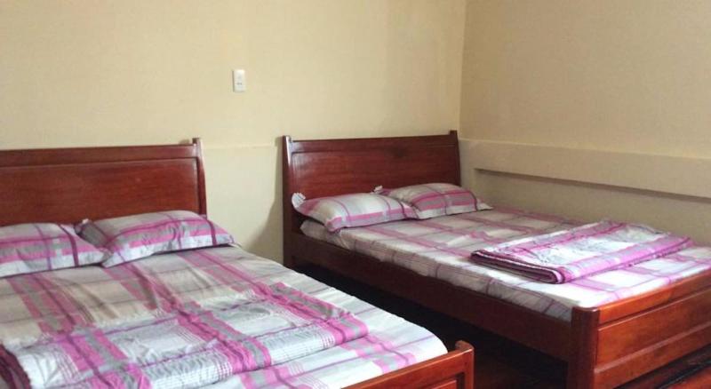 Phuong Hang Guesthouse image