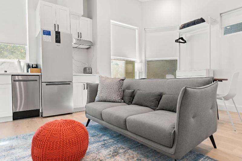 The Addison by Kasa image