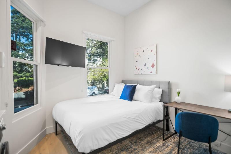 The Addison by Kasa image