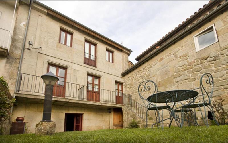Hotel O Portelo Rural — exterior view