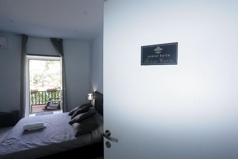 Esposito Plaza - Rooms & Suite image