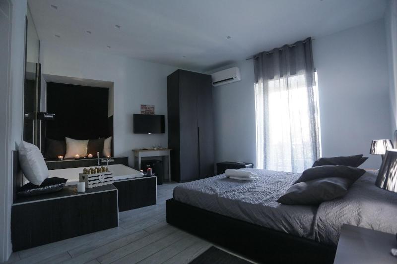Esposito Plaza - Rooms & Suite image