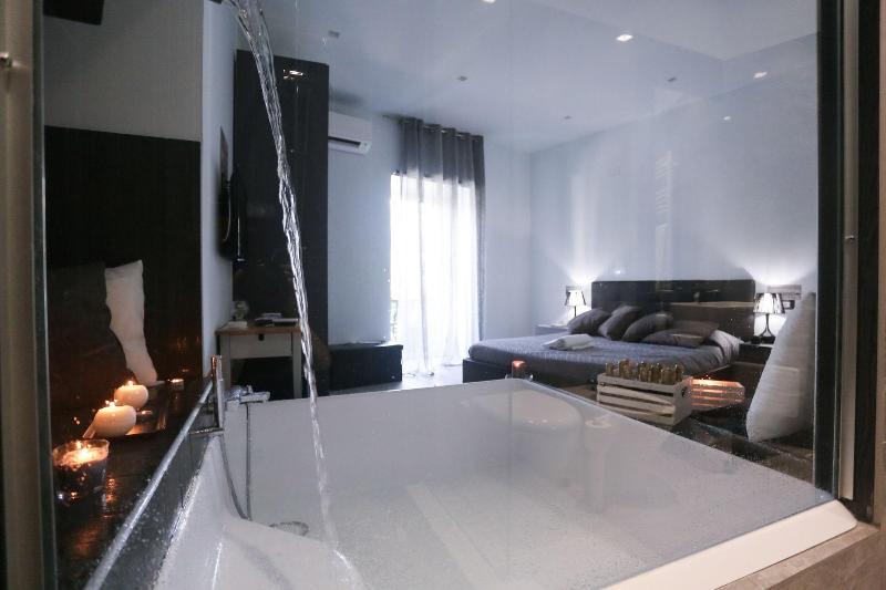 Esposito Plaza - Rooms & Suite image