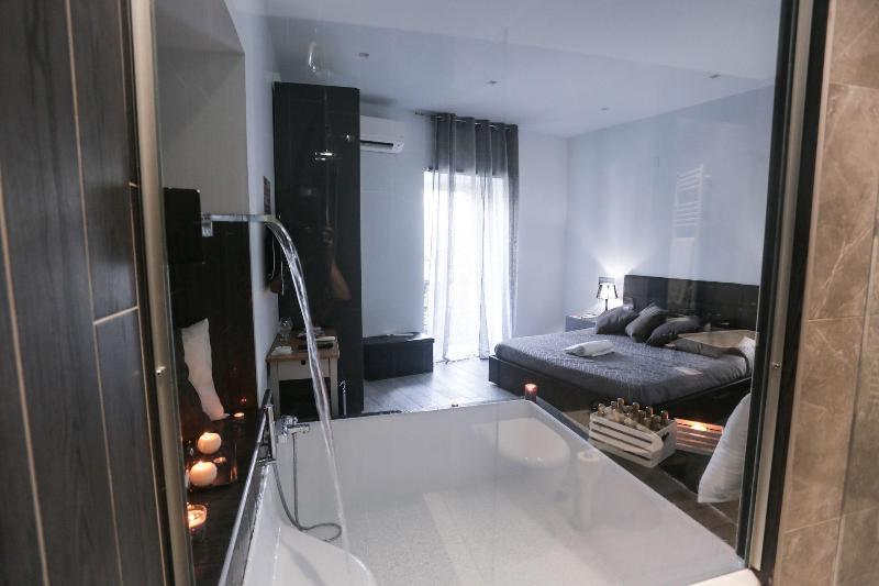 Esposito Plaza - Rooms & Suite image