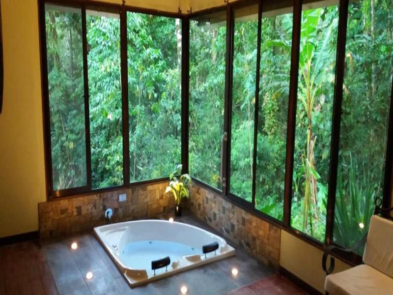Tropical Suites & Villas image