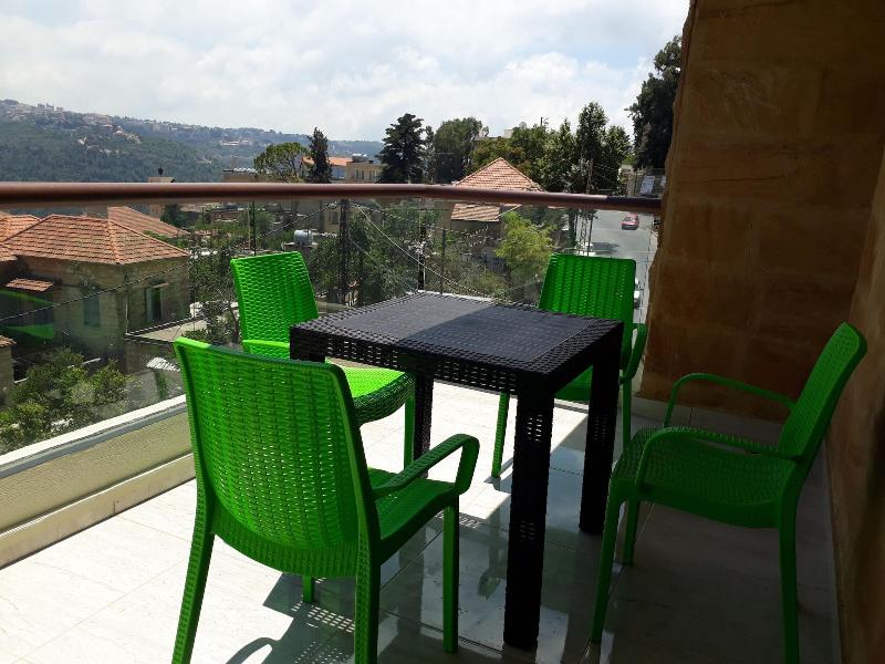 Suiteness Deir El Qamar image