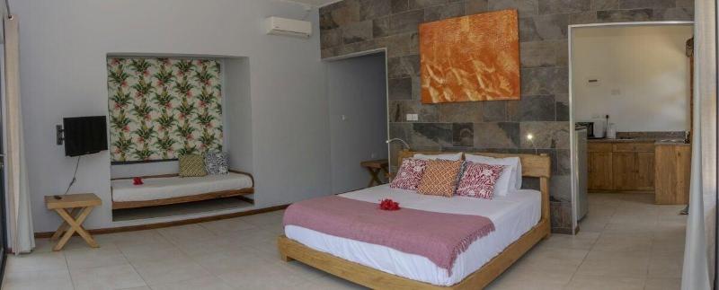 Domaine Desaubin Luxury Villas image