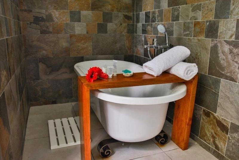 Domaine Desaubin Luxury Villas image