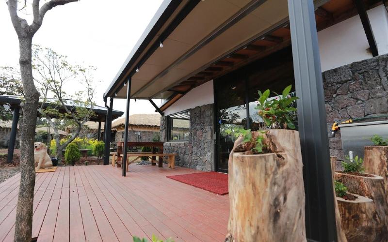 Seogwipo Chogain inn Guest House image