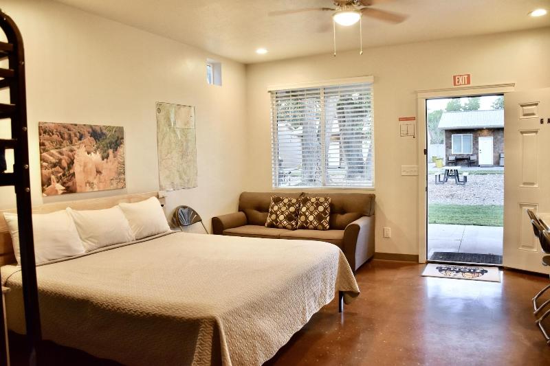 Zion's Camp and Cottages image