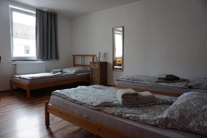 Mitte 24 image