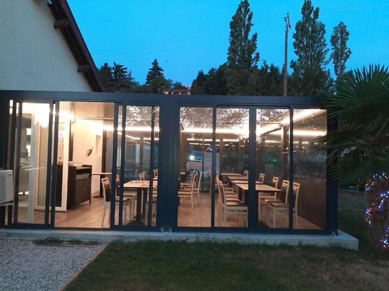 HÃ´tel Martinez Grenay image