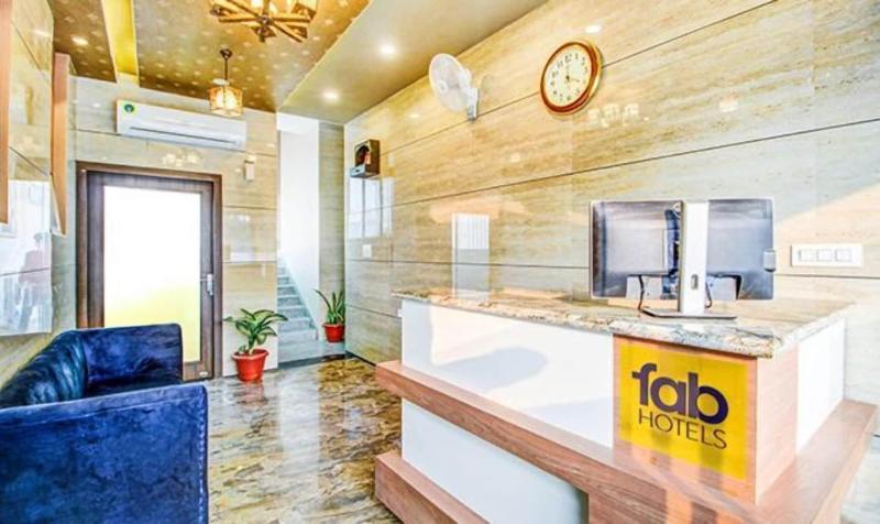 FabHotel 7th Crossing — view