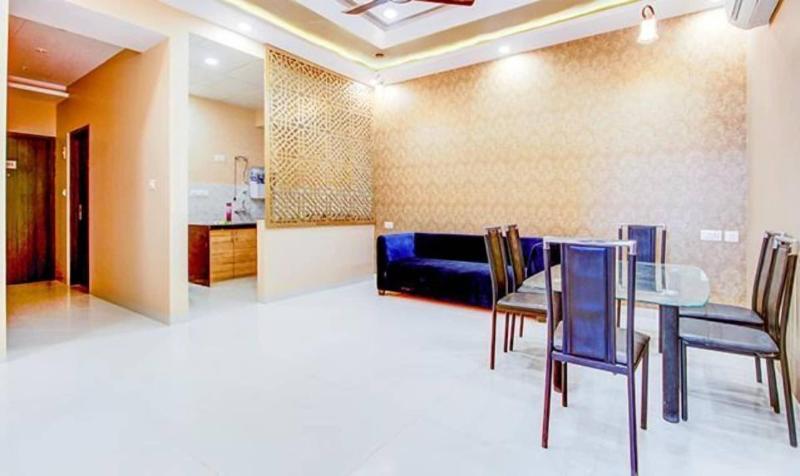 FabHotel 7th Crossing image
