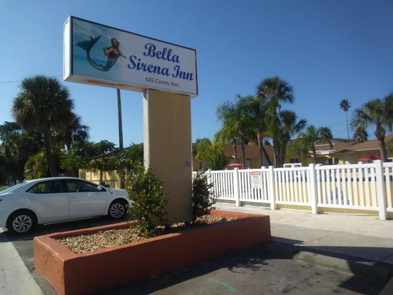 Bella Sirena Inn image
