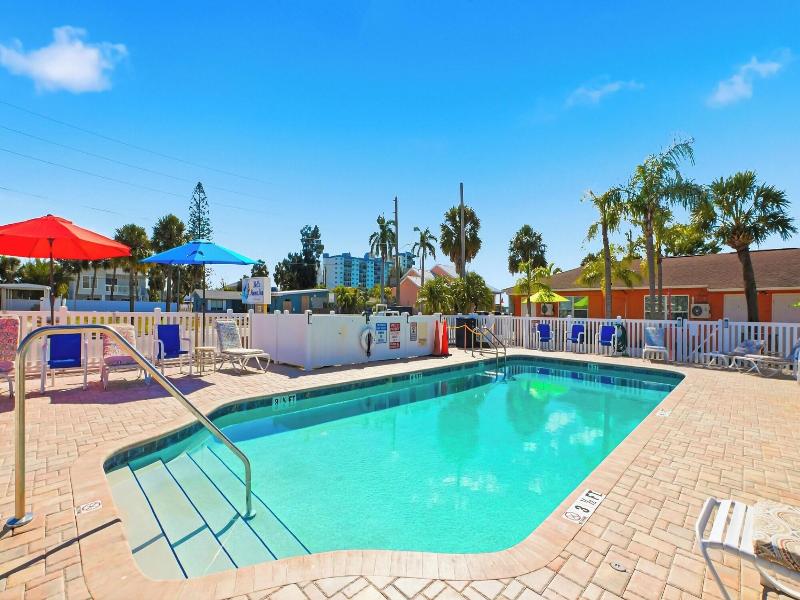Bella Sirena Inn image