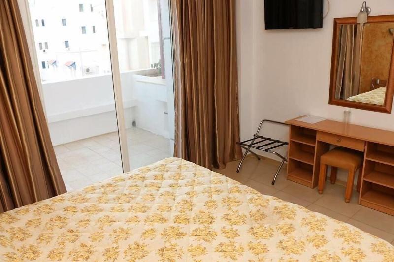 Hotel Yasmine image