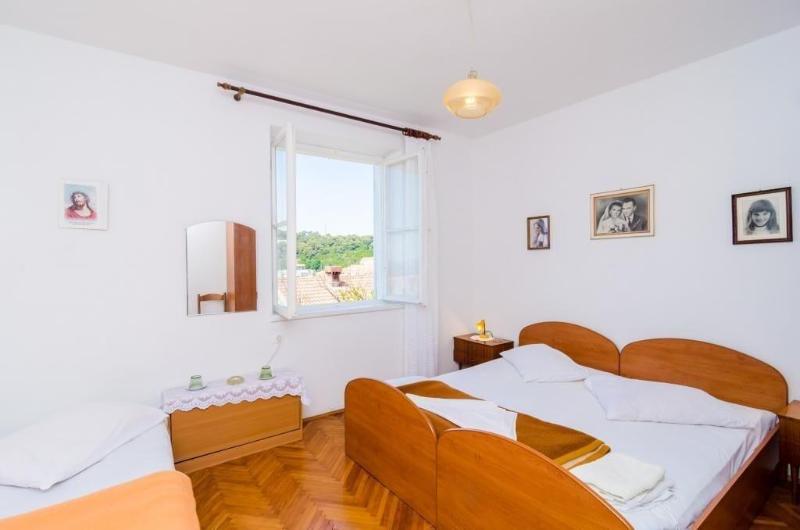 Guest House Mara image
