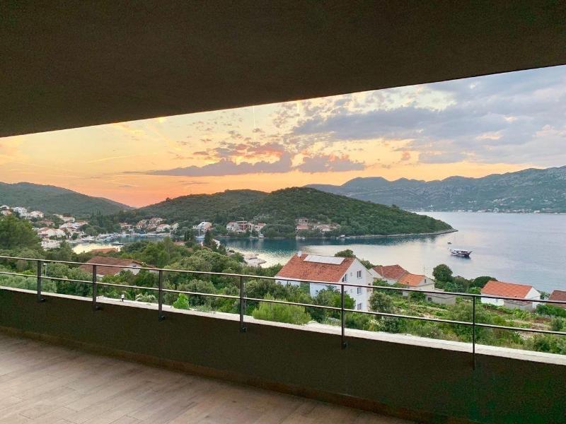Korcula Hill image