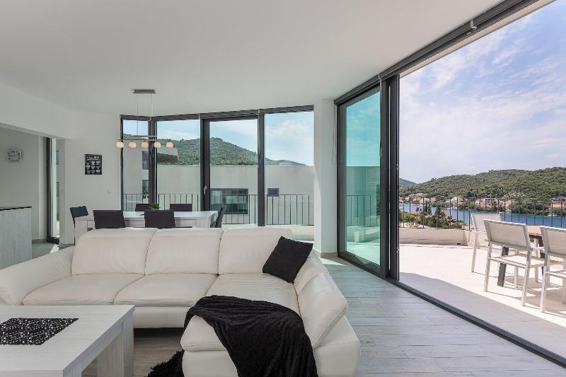 Korcula Hill image