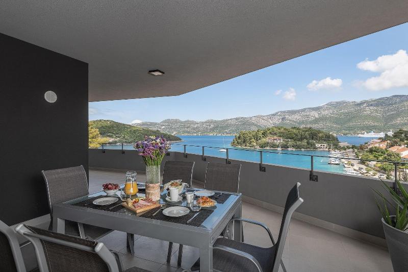 Korcula Hill image