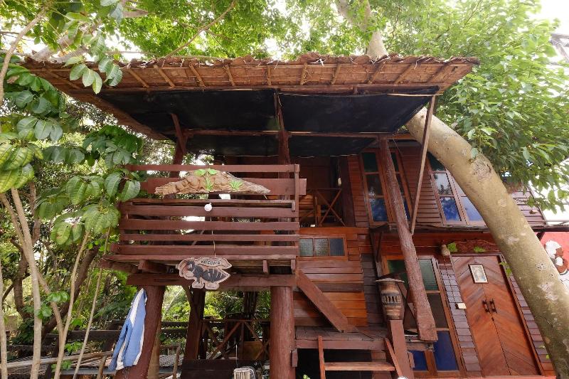P&P Coffee & Resort Mae Sariang image