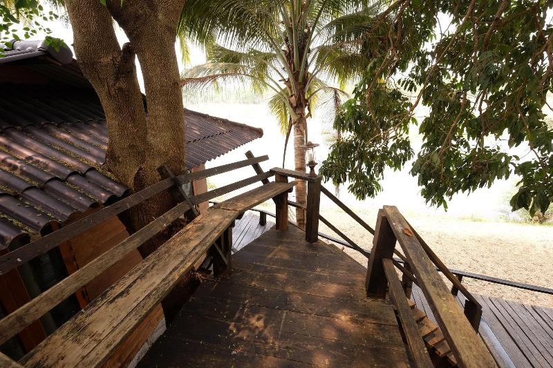 P&P Coffee & Resort Mae Sariang image