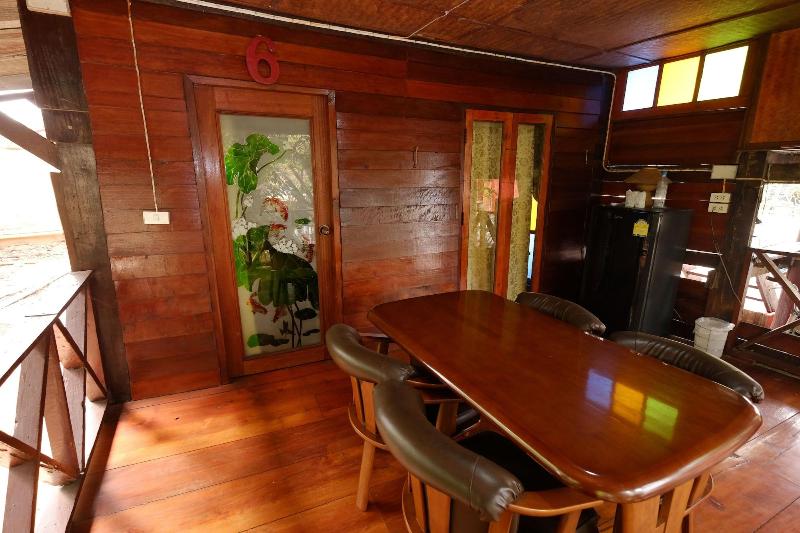 P&P Coffee & Resort Mae Sariang image