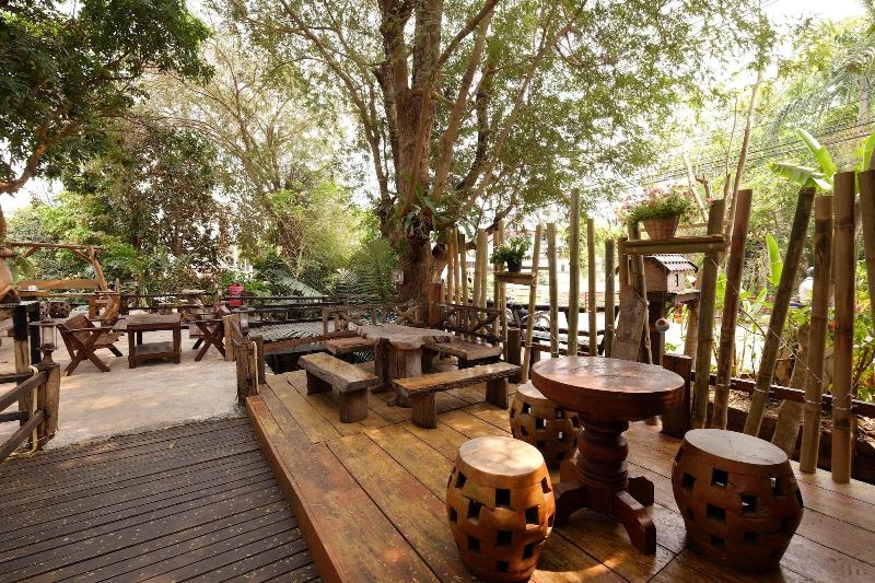 P&P Coffee & Resort Mae Sariang image