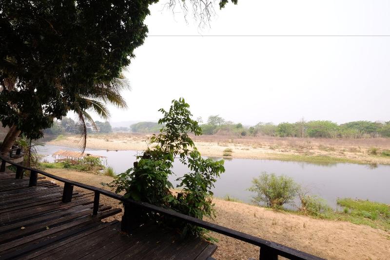 P&P Coffee & Resort Mae Sariang image