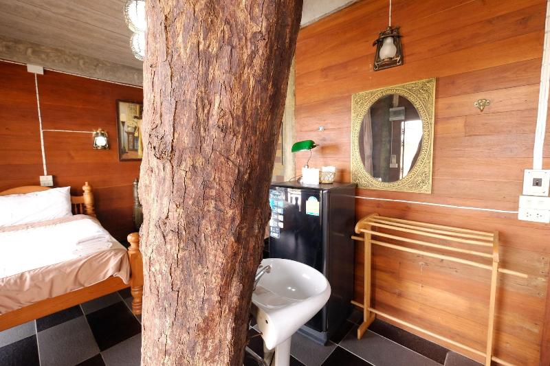 P&P Coffee & Resort Mae Sariang image