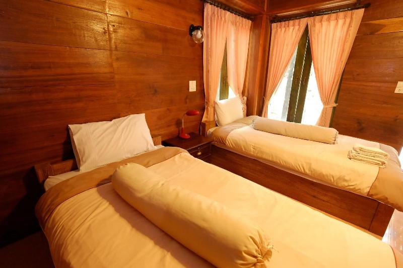 P&P Coffee & Resort Mae Sariang image