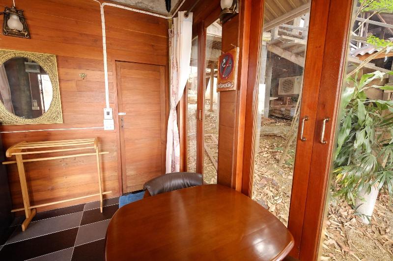 P&P Coffee & Resort Mae Sariang image