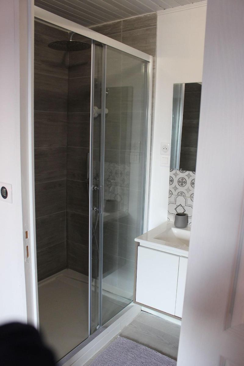 Chateau la Loge image