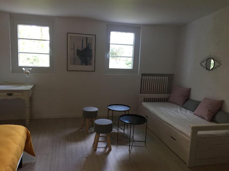 Chateau la Loge image