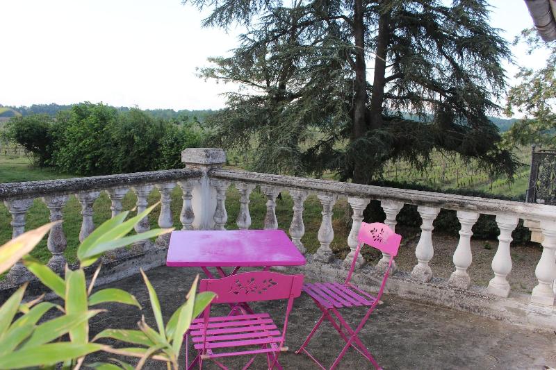 Chateau la Loge image