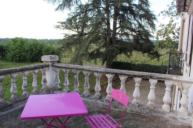Chateau la Loge image