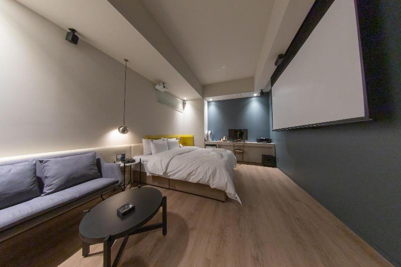 H-Avenue Hotel Soraepogu image