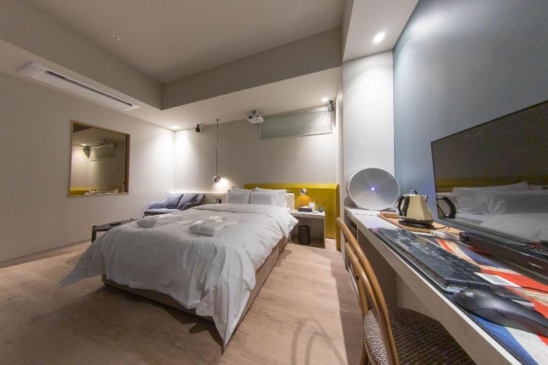 H-Avenue Hotel Soraepogu image